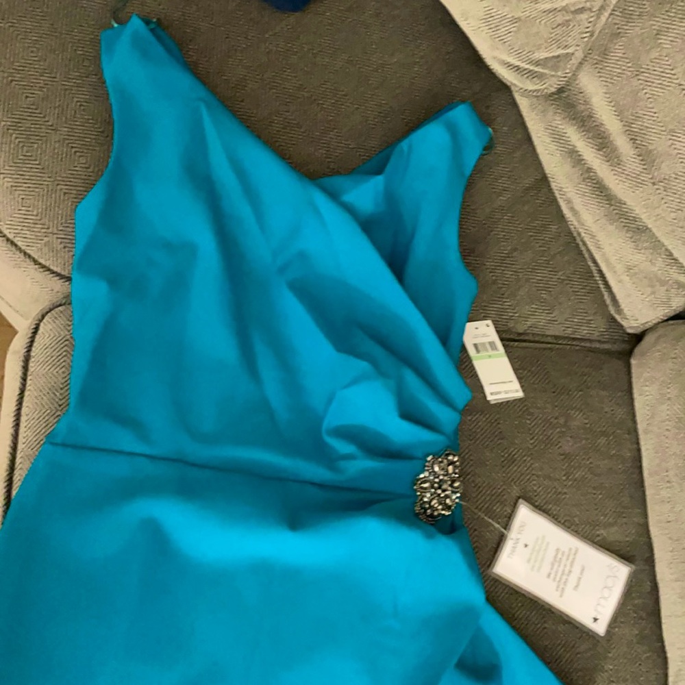 ALEX CHIC PARTY DRESS, SIZE 8, color Turquoise.